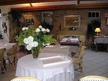 Logis Relais De Kergou Hotel Belz